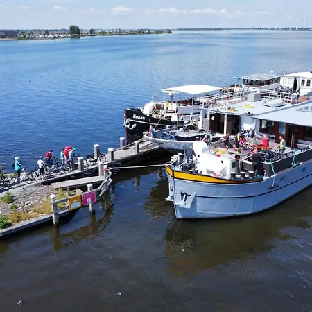 Unique Hotelboat Lena Maria * Amsterdam