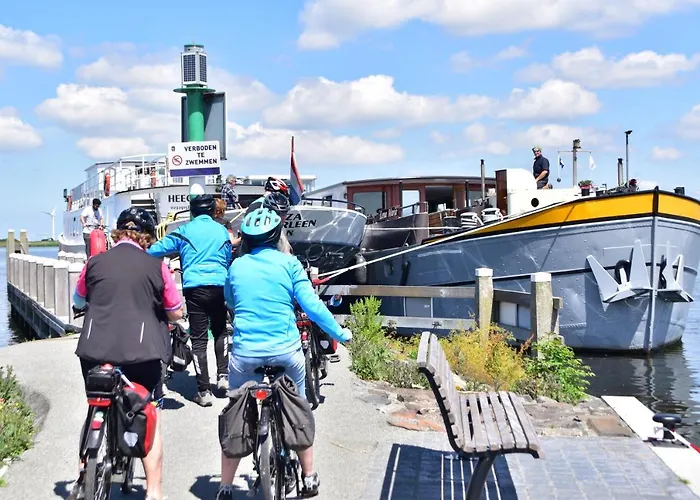 Unique Hotelboat Lena Maria *